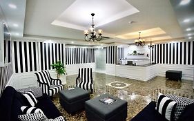 Cnr Inci Hotel